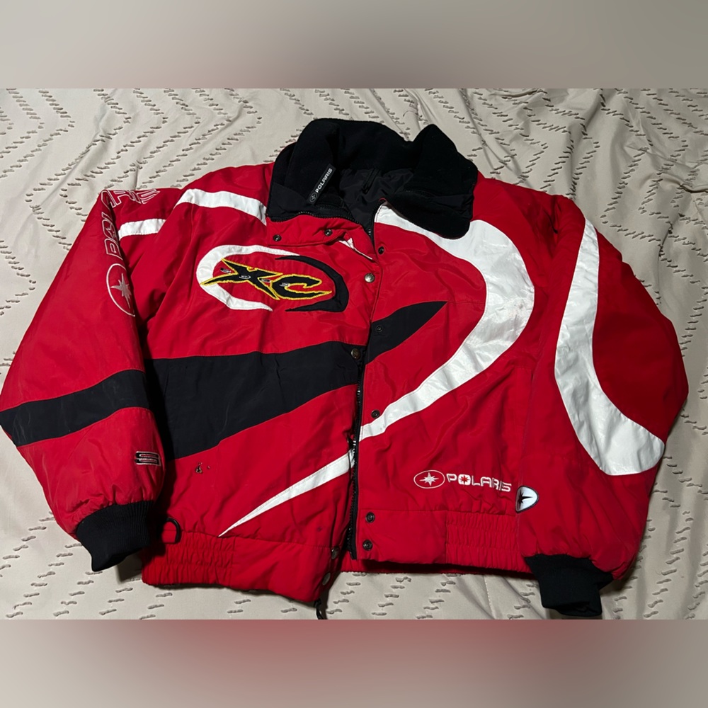 VINTAGE Polaris Women's Red Ski & Snow Jacket / with burn